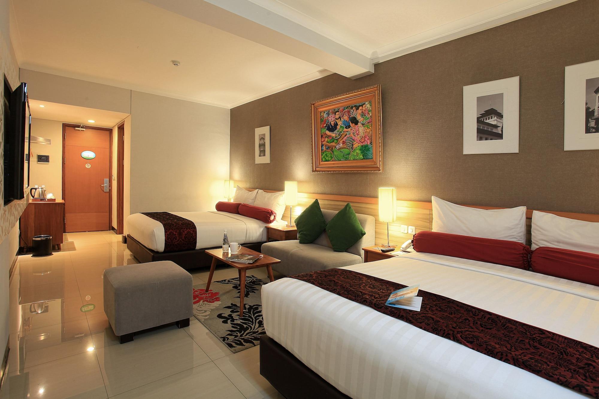 Ivory Hotel Bandung Eksteriør bilde